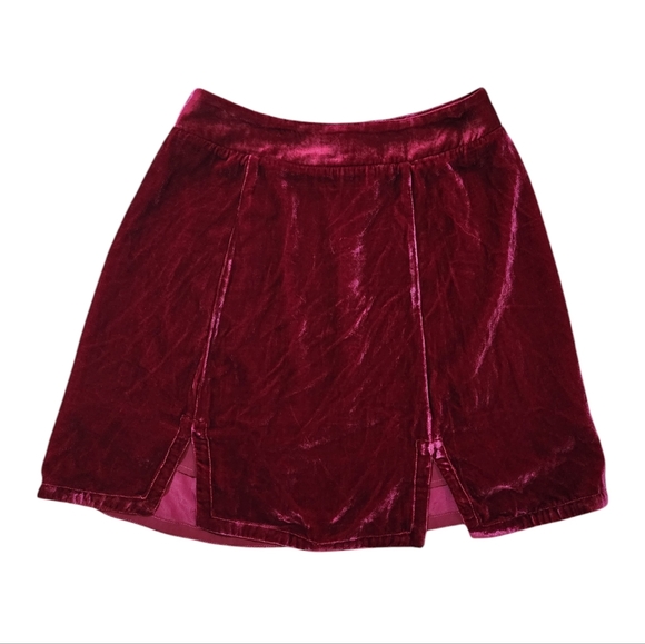 FOR LOVE AND LEMONS red velvet mini skirt, size XS - Picture 2 of 7